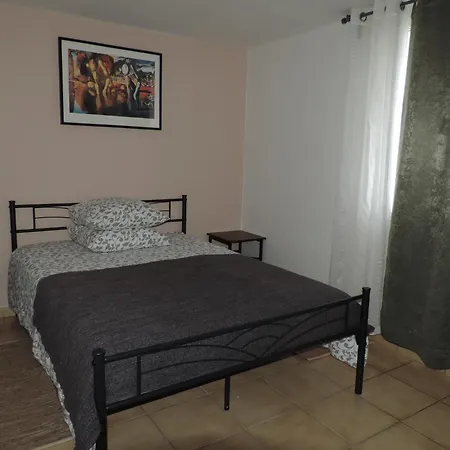 Holiday home Au Calme En Armagnac Sion